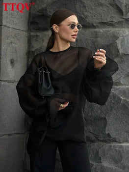Véloria™ | Blouse Féminine Noir – Édition Élégance