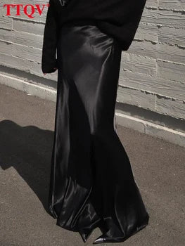 Véloria™ | Jupe Casual Chic Noir – Allure Parisienne